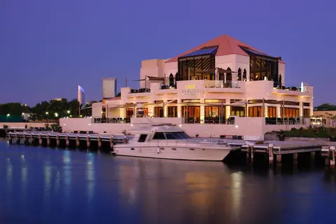 Intercontinental Abu Dhabi in البطين — foto 8