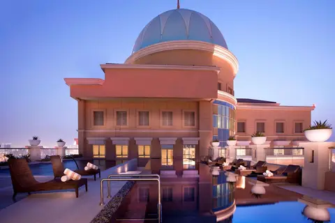 Sheraton Mall of the Emirates Hotel, Dubai in Dubai — foto 2