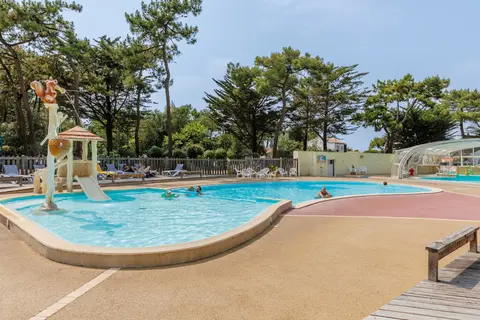 Camping Le Bois De La Gachère in Les Sables-d'Olonne — foto 17