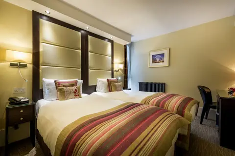 Grand Royale London Hyde Park in Londen — foto 19