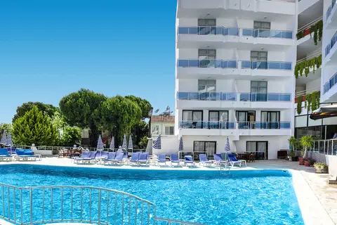 Ponz Boutique Hotel in Kuşadası — foto 21