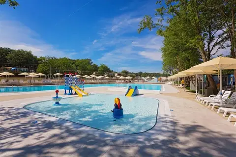 Camping Bijela Uvala in Funtana