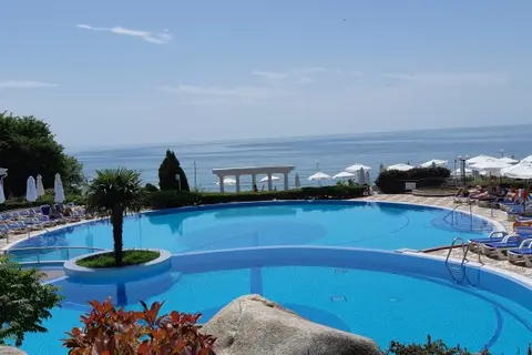 Sineva Beach in Sveti Vlas — foto 30