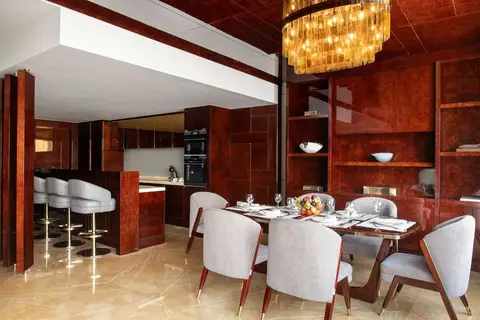 The Bentley Luxury Hotel & Suites Doha in Doha — foto 8