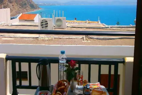 Antigoni in Αγία Γαλήνη — foto 3