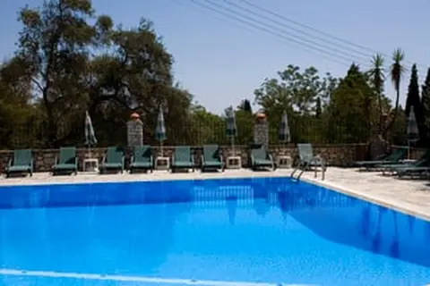 Appartementen Villa Yannis in Kato Korakiana