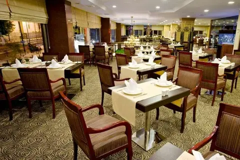 Kent Hotel Istanbul in İstanbul — foto 6