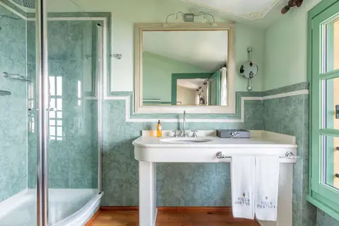 Villa Sostaga Boutique Hotel in Gargnano — foto 28