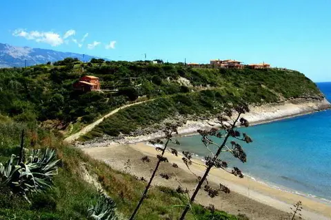 Monambeles Villas in Σβορωνάτα — foto 9