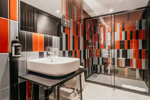 SO City Hotel in San Ġiljan — foto 15