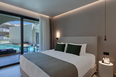 Dore suites in Agia Marina — foto 18