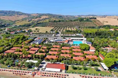 Villaggio Lido d'Abruzzo in Roseto degli Abruzzi — foto 10