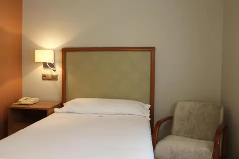Hotel El Carreño in Oviedo — foto 8