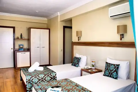 Flora Suites Hotel in Kusadasi — foto 21