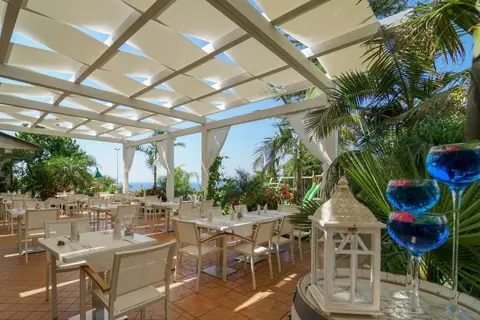 La Bussola Hotel Restaurant in Ricadi — foto 7