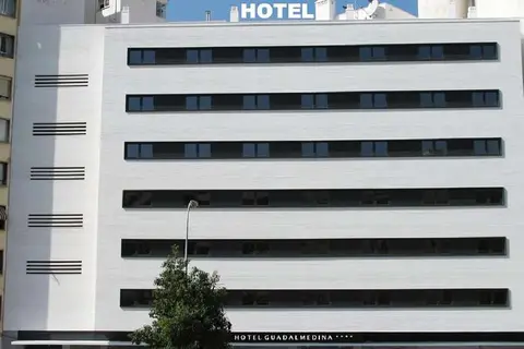 Hotel Guadalmedina in Málaga — foto 18