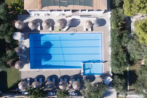 Blue Nest Hotel in Τιγκάκι — foto 2