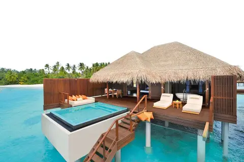 Ayada Maldives in ތިނަދޫ — foto 2