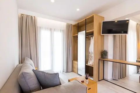 V Luxury Suites in Korfoe — foto 24