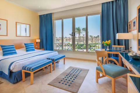 Cleopatra Luxury Resort in Xanadu Club Makadi Bay — foto 5