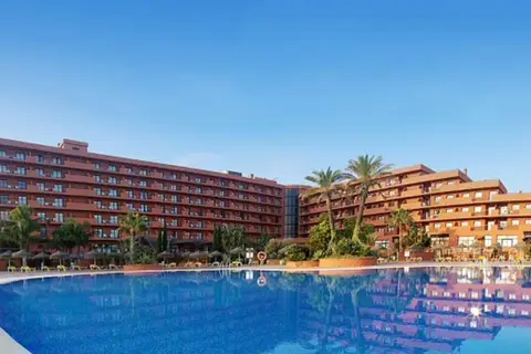 Aparthotel Fuengirola Beach in Fuengirola