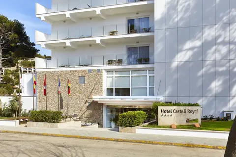 Universal Hotel Castell Royal in Canyamel — foto 24