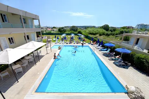 Barbie Hotel-Appartementen in Ιαλυσός — foto 3