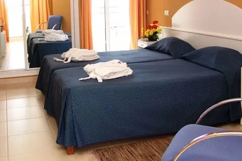 Atismar Hotel in Quarteira — foto 25
