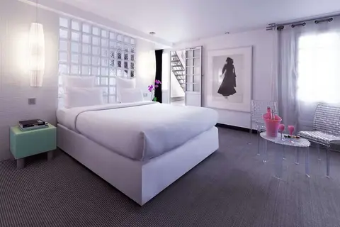 Kube Hotel in Parijs