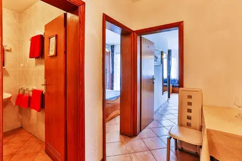 Villa Dvor Kornic in Budva — foto 13