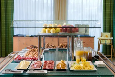 Hotel Puerta Santander in Santander — foto 23