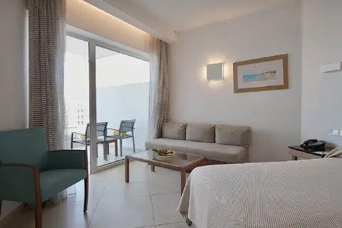 Sunrise Pearl Hotel & Spa in Παραλίμνι — foto 30