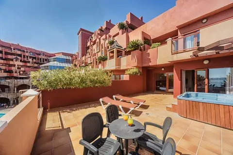Holiday World Polynesia Hotel in Benalmadena — foto 7