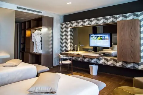 Maritim Hotel Plaza Tirana in Tirana, foto 12