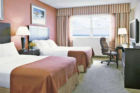 Holiday Inn Miami Beach Oceanfront in Miami Beach — foto 23