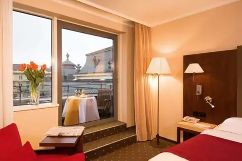 NH Budapest City in Boedapest — foto 26