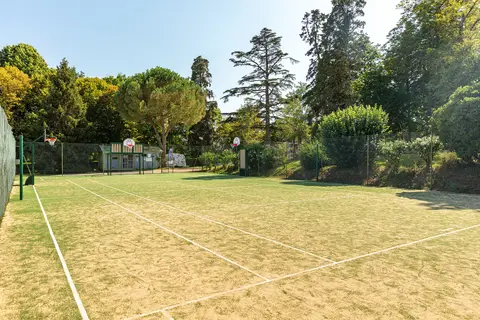 Camping Château De Fonrives in Rives — foto 8