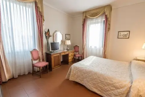 Hotel Machiavelli Palace in Florence — foto 5