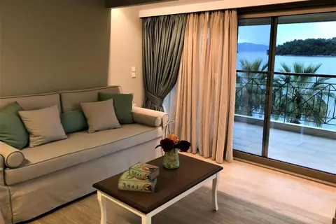 Palm Trees Hotel in Δημοτική Ενότητα Ελλομένου — foto 9