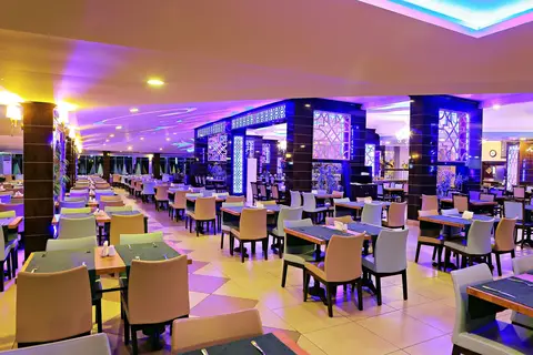 Caretta Beach Hotel in Alaşehir — foto 9