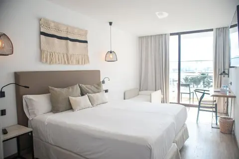 Hotel Sa Clau by Mambo in Sant Antoni de Portmany — foto 13
