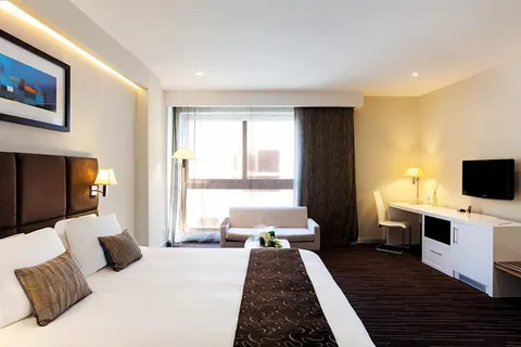 The George Urban Boutique foto 2