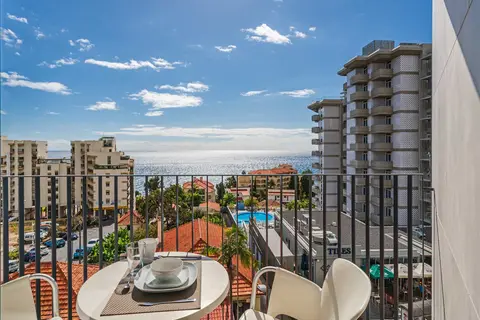 Monumental Plaza by Petit Hotels in Funchal — foto 4