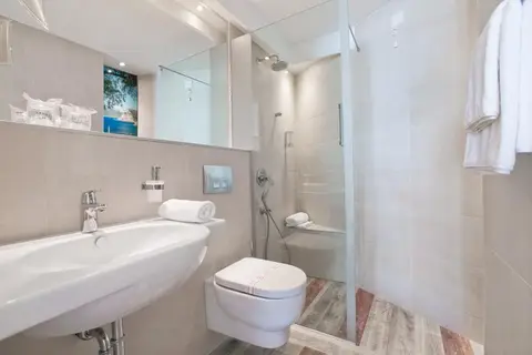 Hotel Castellastva in Petrovac na Moru — foto 30