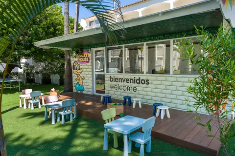 Hotel Vibra Cala Tarida in Sant Josep de sa Talaia, foto 5