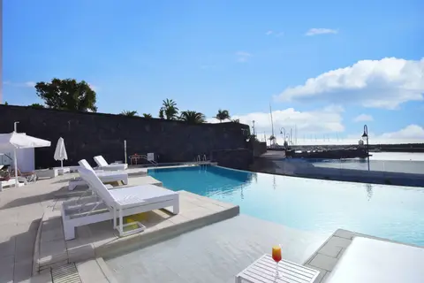 Royal Marina Suites Boutique Hotel in Yaiza — foto 30