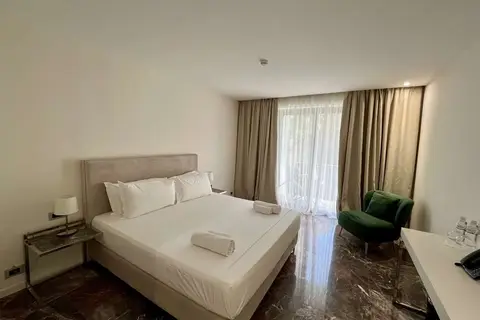 Durres Bay Hotel in Durrës — foto 12