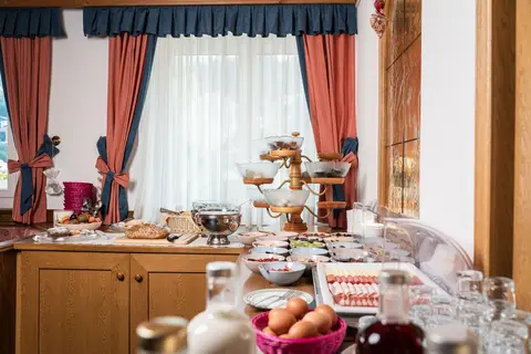 Hotel Garni Toni in Kastelruth Castelrotto, foto 6