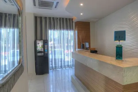 Carlton Hotel Sliema in Tas-Sliema — foto 9