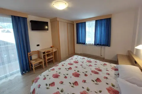Hotel Fiordaliso in Canazei - Cianacei — foto 3